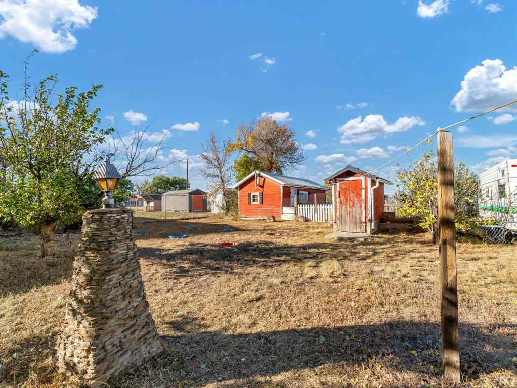 MLS® A2262578 - 80 Pacific Avenue  in NONE Irvine, Residential