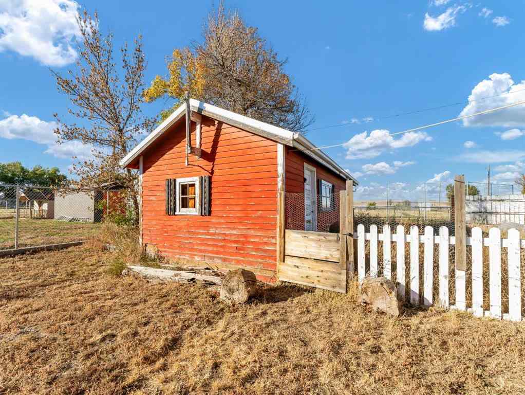 MLS® A2262578 - 80 Pacific Avenue  in NONE Irvine, Residential