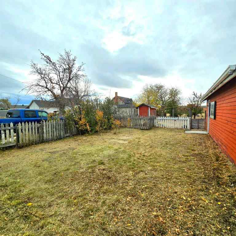 MLS® A2262578 - 80 Pacific Avenue  in NONE Irvine, Residential