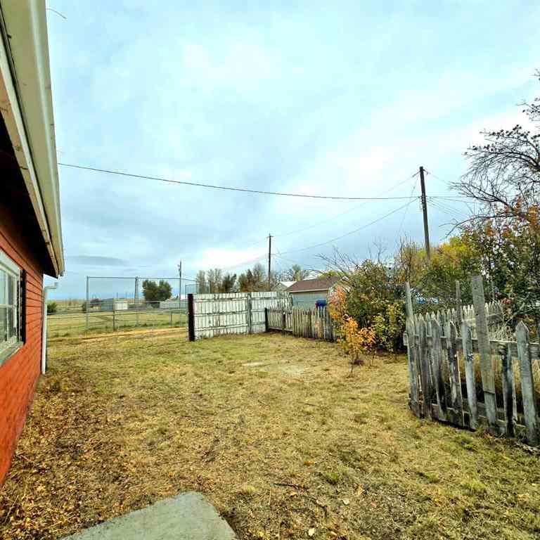 MLS® A2262578 - 80 Pacific Avenue  in NONE Irvine, Residential