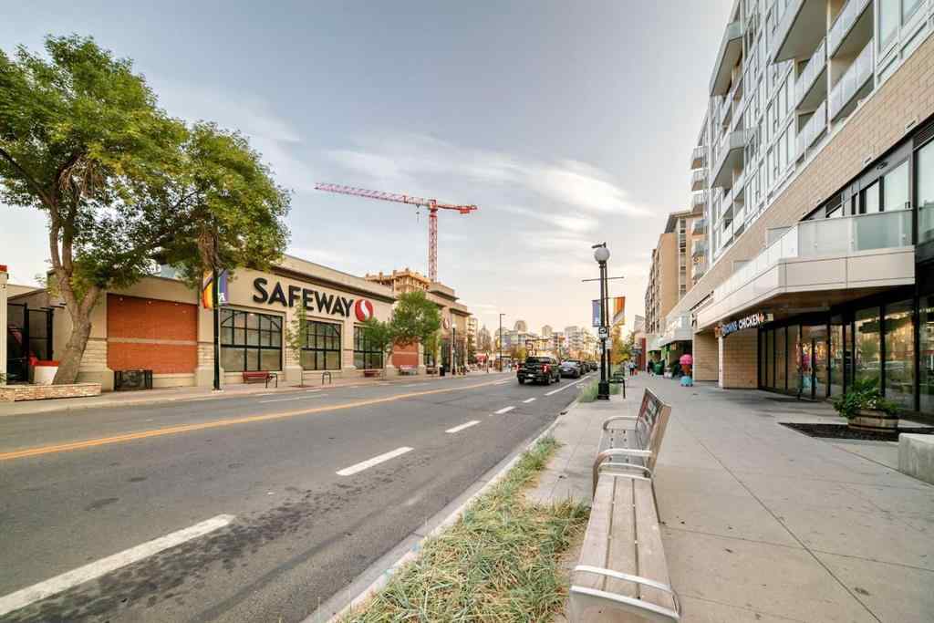 MLS® A2262579 - Unit #311 1107 Gladstone Road NW in Hillhurst Calgary, Residential