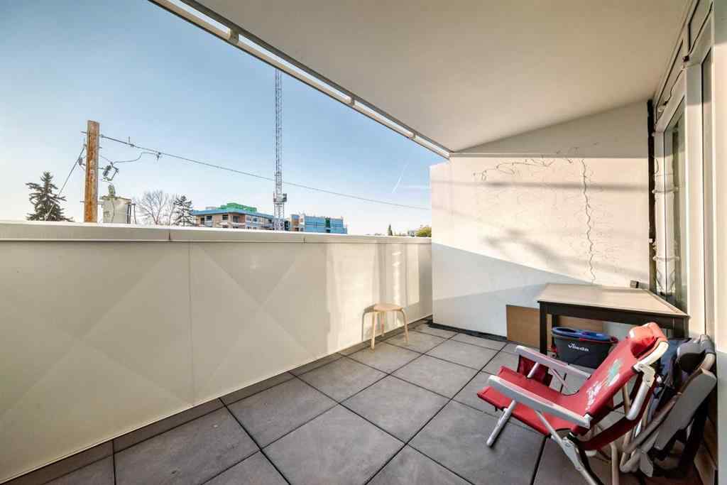 MLS® A2262579 - Unit #311 1107 Gladstone Road NW in Hillhurst Calgary, Residential