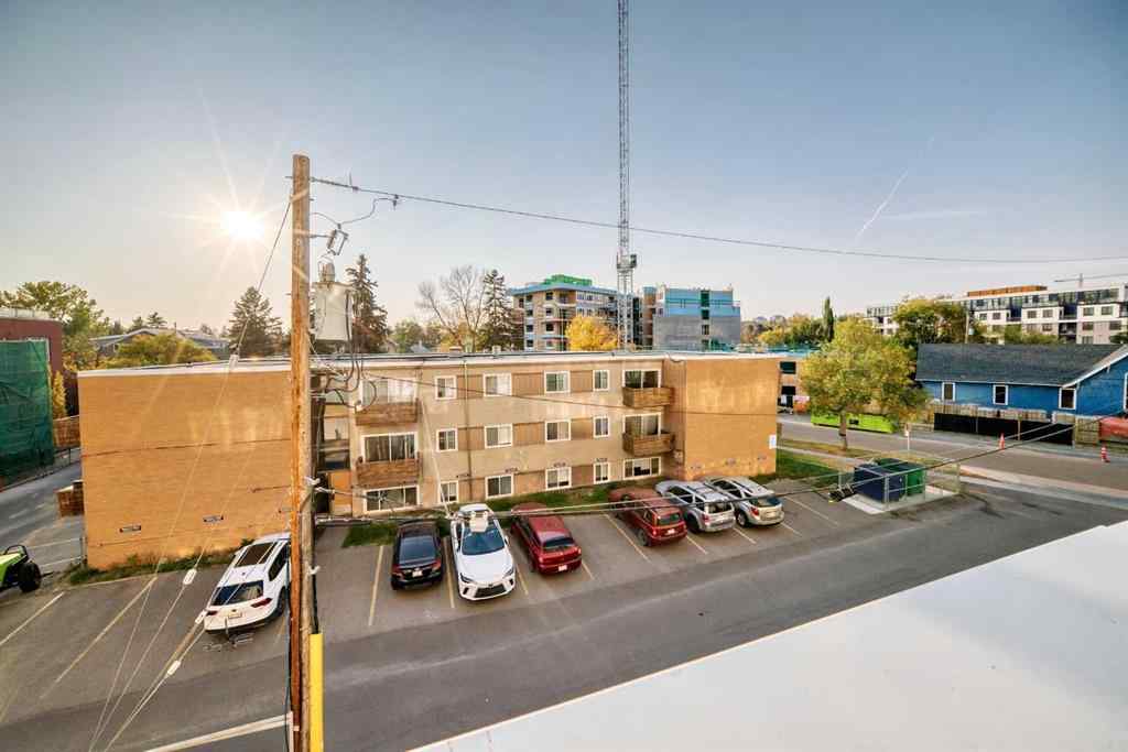 MLS® A2262579 - Unit #311 1107 Gladstone Road NW in Hillhurst Calgary, Residential