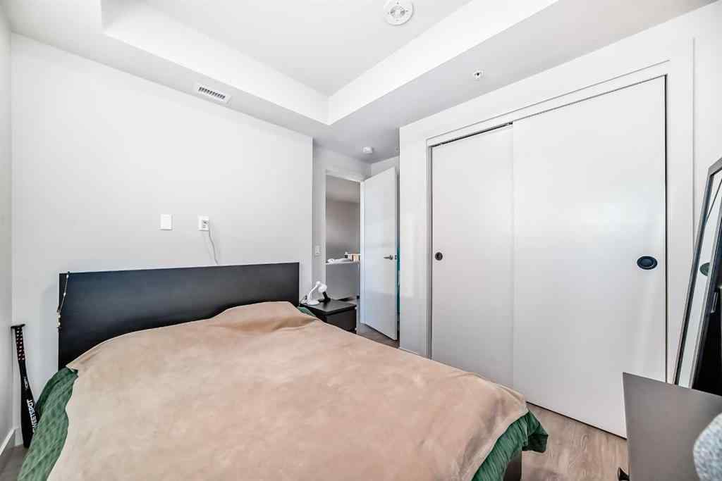 MLS® A2262579 - Unit #311 1107 Gladstone Road NW in Hillhurst Calgary, Residential