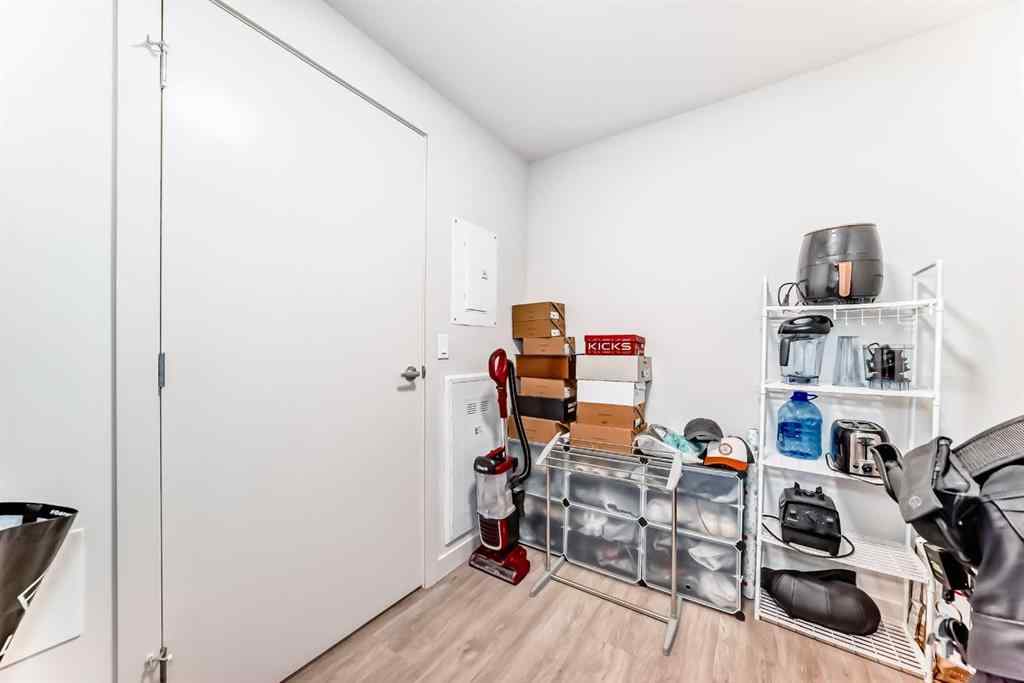 MLS® A2262579 - Unit #311 1107 Gladstone Road NW in Hillhurst Calgary, Residential