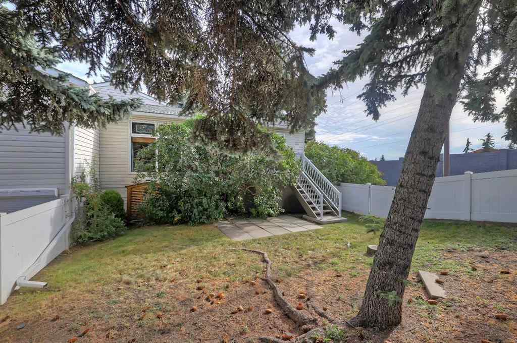 MLS® A2262585 - 102 Sabrina Road SW in Southwood Calgary, Residential