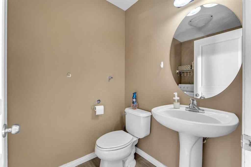 MLS® A2262592 - 19 Taralake Rise NE in Taradale Calgary, Residential