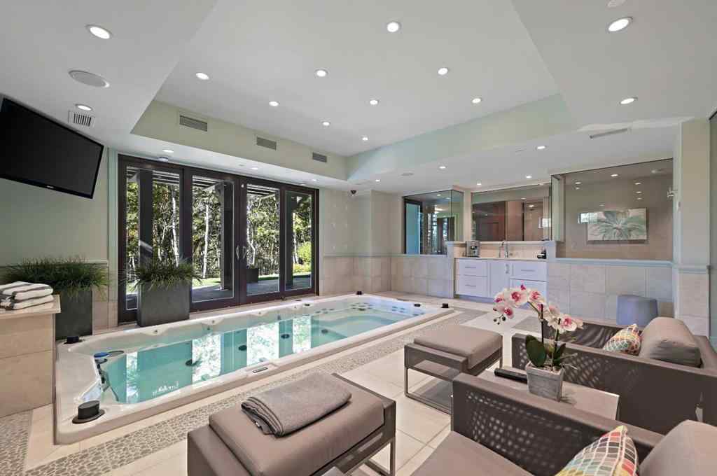 MLS® A2262594 - 31 Spring Valley Heights SW in Springbank Hill Calgary, Residential