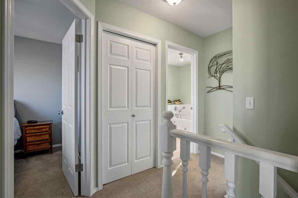 MLS® A2262599 - 17 Luxstone Crescent SW in Luxstone Airdrie, Residential