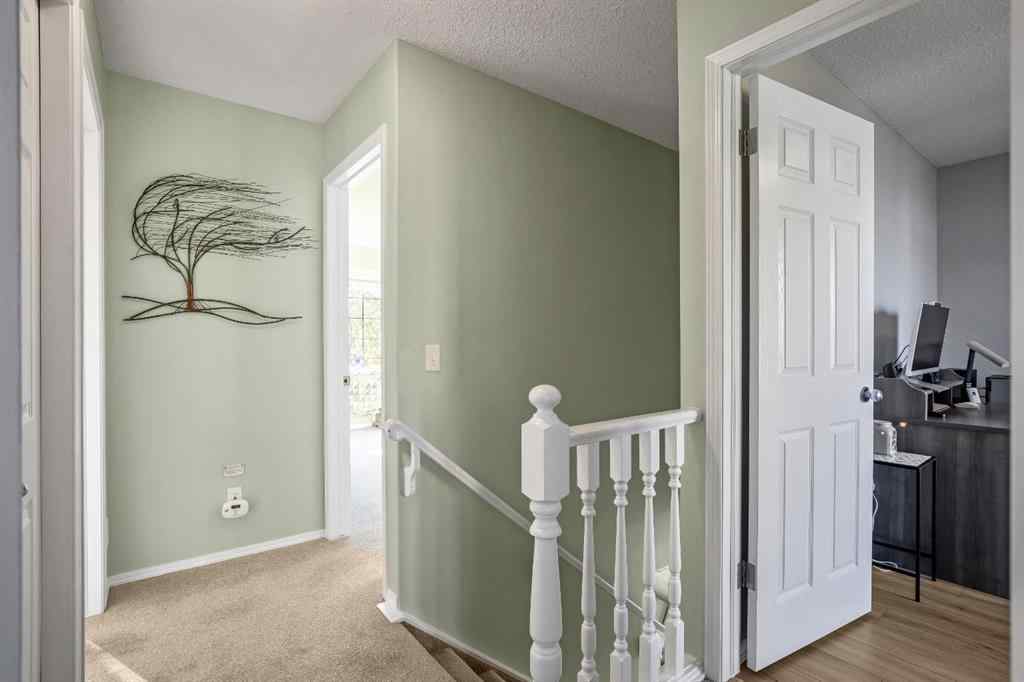 MLS® A2262599 - 17 Luxstone Crescent SW in Luxstone Airdrie, Residential