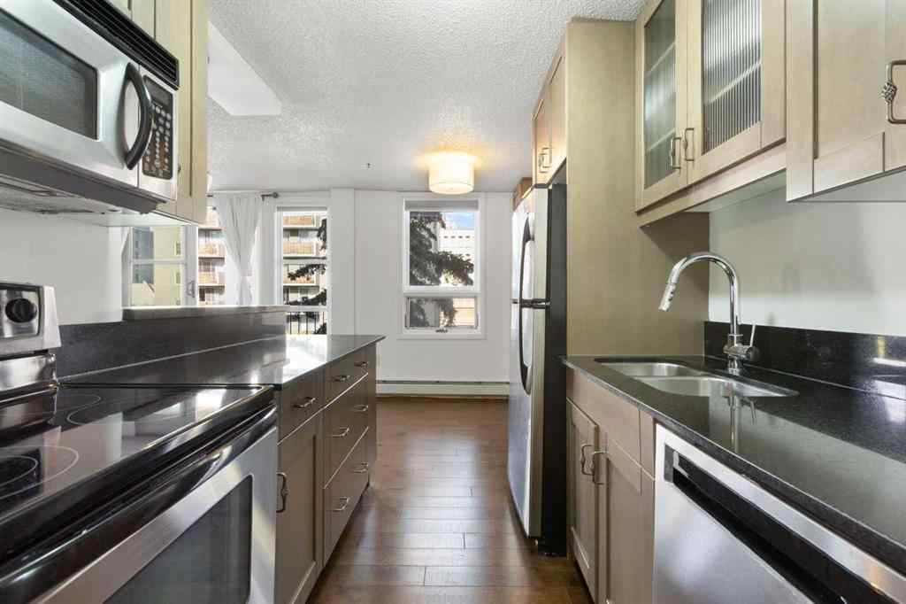 MLS® A2262603 - Unit #403 733 14 Avenue SW in Beltline Calgary, Residential