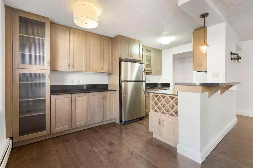 MLS® A2262603 - Unit #403 733 14 Avenue SW in Beltline Calgary, Residential