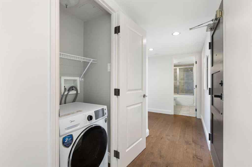 MLS® A2262603 - Unit #403 733 14 Avenue SW in Beltline Calgary, Residential