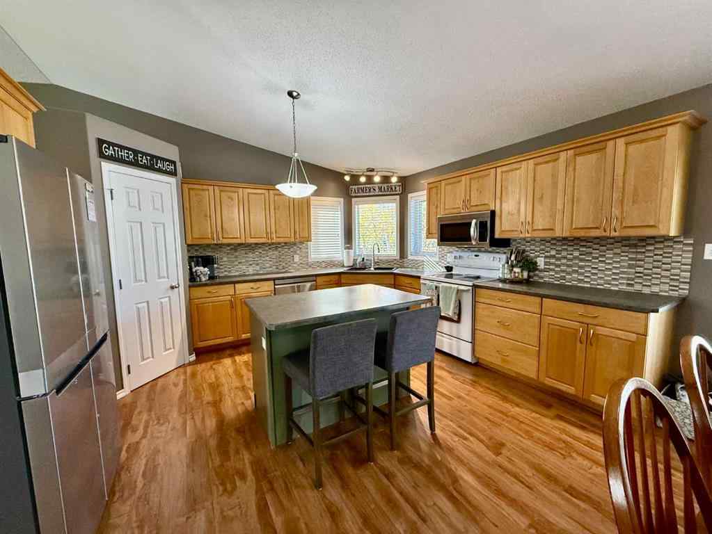 MLS® A2262605 - 5506 43A Street  in Provost Provost, Residential