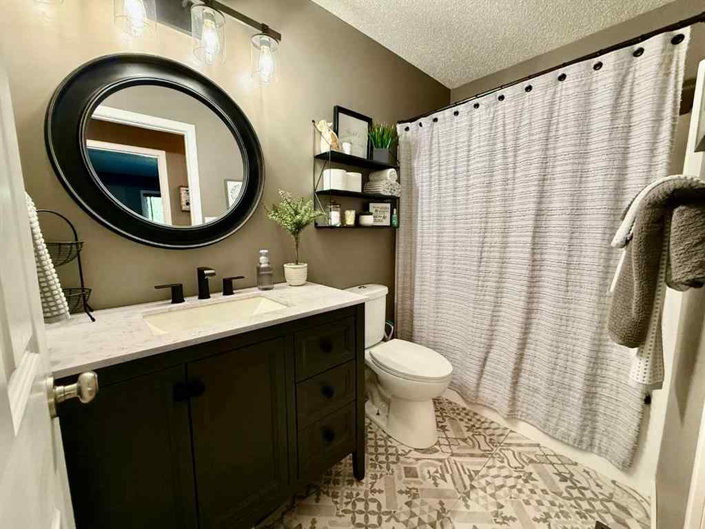 MLS® A2262605 - 5506 43A Street  in Provost Provost, Residential