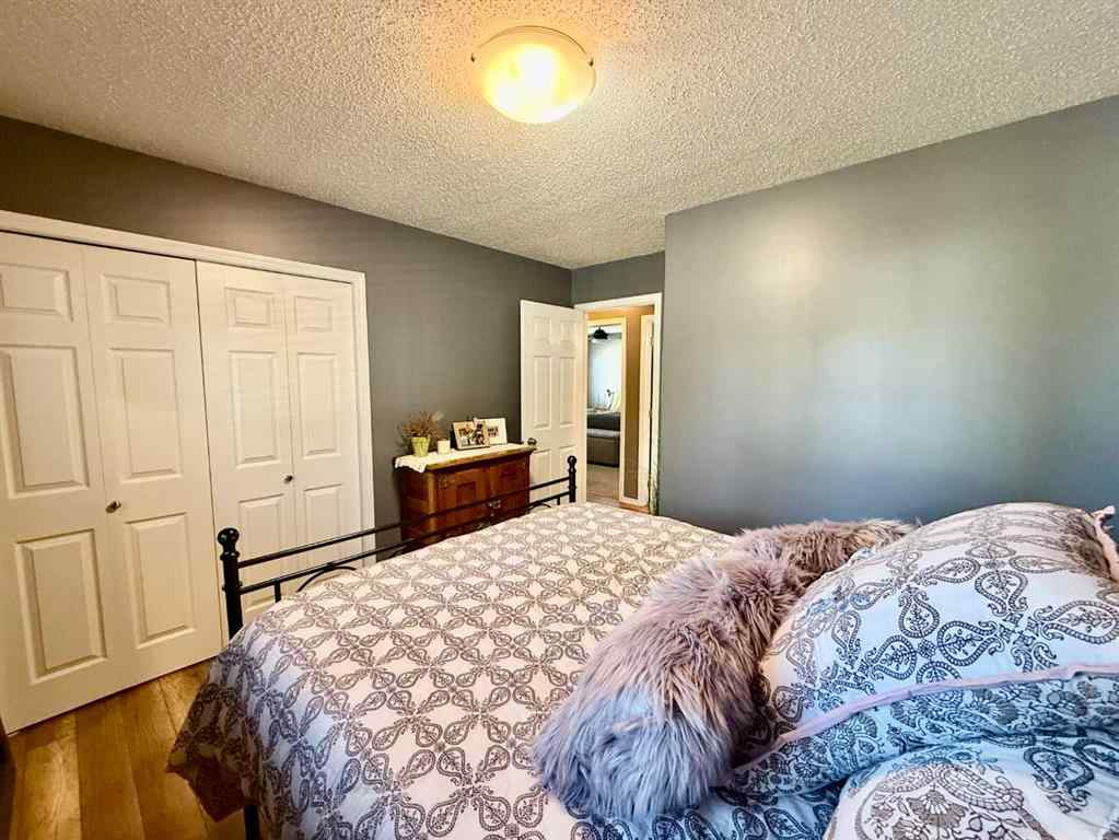 MLS® A2262605 - 5506 43A Street  in Provost Provost, Residential