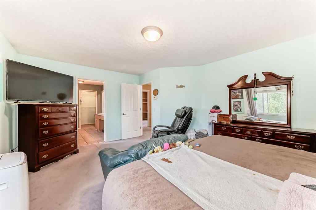 MLS® A2262606 - 151 Cranwell Close SE in Cranston Calgary, Residential