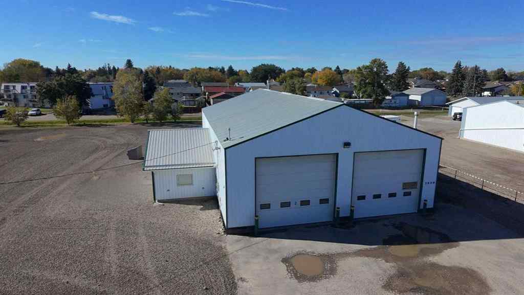MLS® A2262607 - 5808 58 Street  in NONE Taber, Commercial