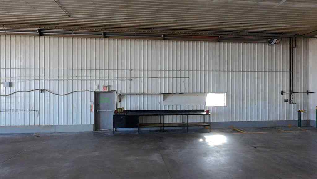 MLS® A2262607 - 5808 58 Street  in NONE Taber, Commercial