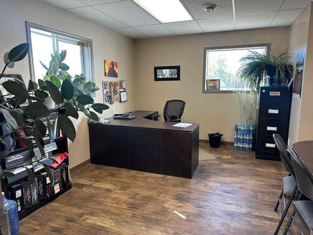 MLS® A2262607 - 5808 58 Street  in NONE Taber, Commercial