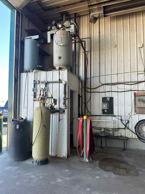 MLS® A2262607 - 5808 58 Street  in NONE Taber, Commercial