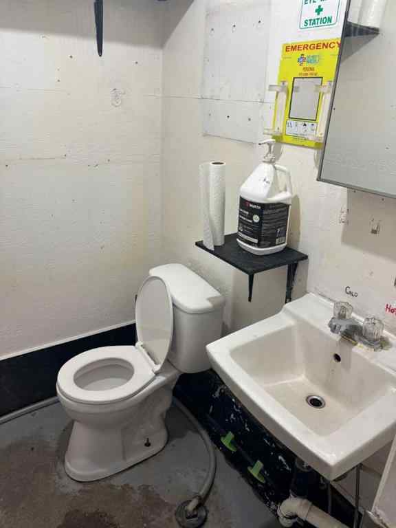 MLS® A2262607 - 5808 58 Street  in NONE Taber, Commercial