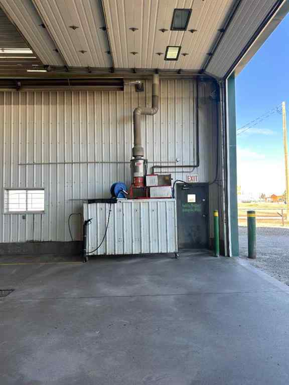 MLS® A2262607 - 5808 58 Street  in NONE Taber, Commercial