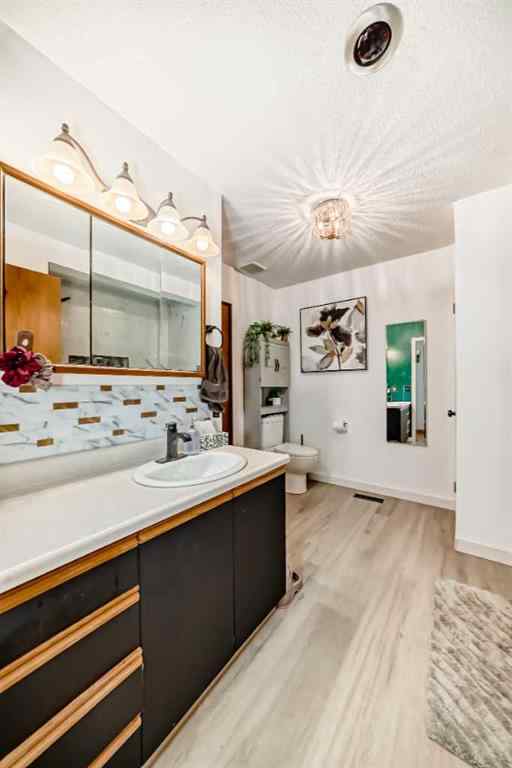 MLS® A2262608 - 5223 56 Avenue  in NONE Eckville, Residential