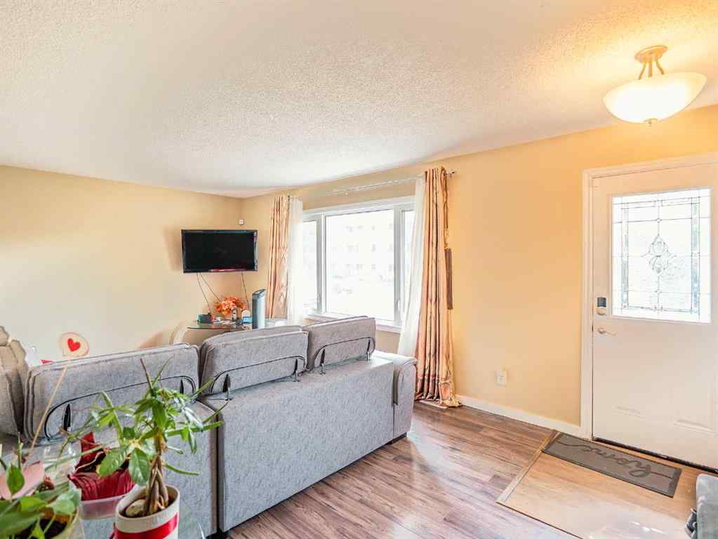 MLS® A2262610 - 9624 82 Avenue  in Patterson Place Grande Prairie, Residential