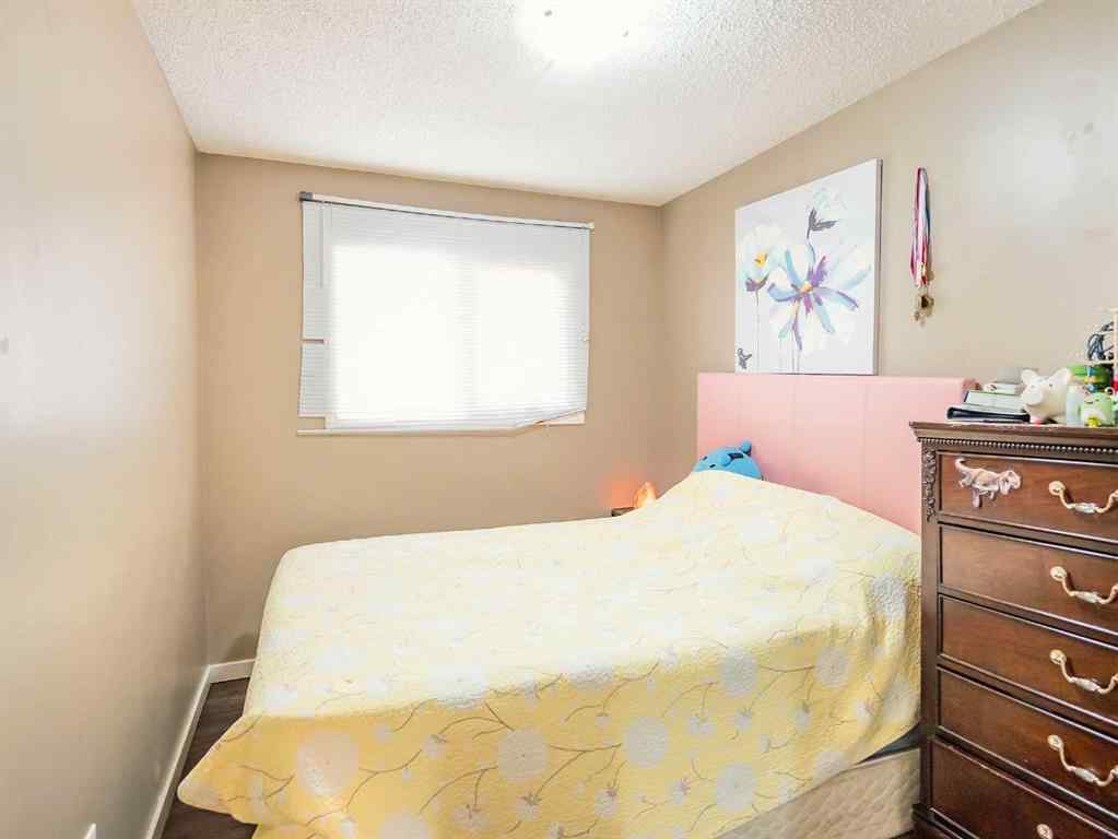 MLS® A2262610 - 9624 82 Avenue  in Patterson Place Grande Prairie, Residential