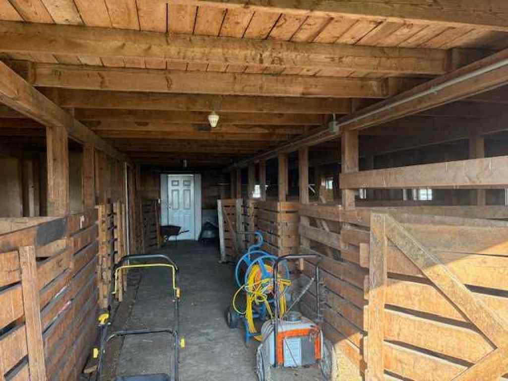 MLS® A2262611 - 335035 Range Road 271   in NONE Rural Kneehill County, Residential