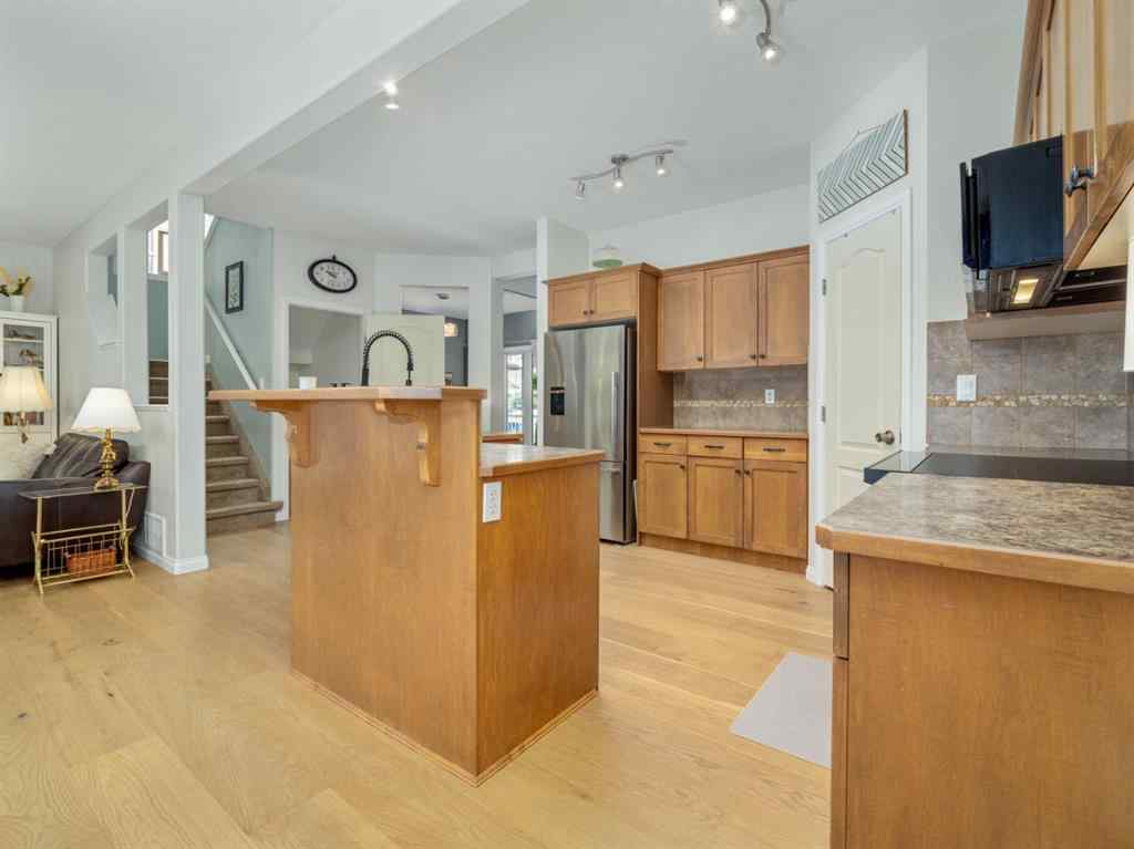 MLS® A2262615 - 506 Gateway Crescent S in Southgate Lethbridge, Residential