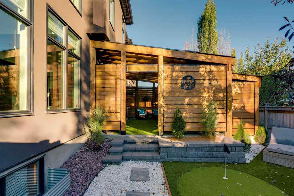 MLS® A2262618 - 86 West Point Mews SW in West Springs Calgary, Residential