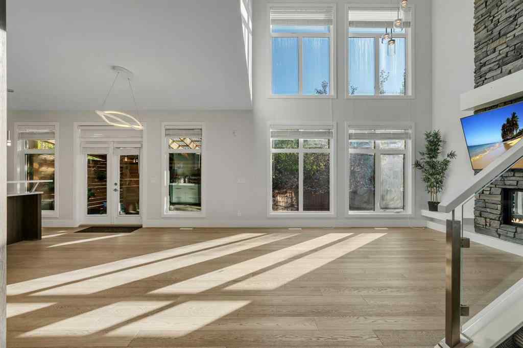 MLS® A2262618 - 86 West Point Mews SW in West Springs Calgary, Residential