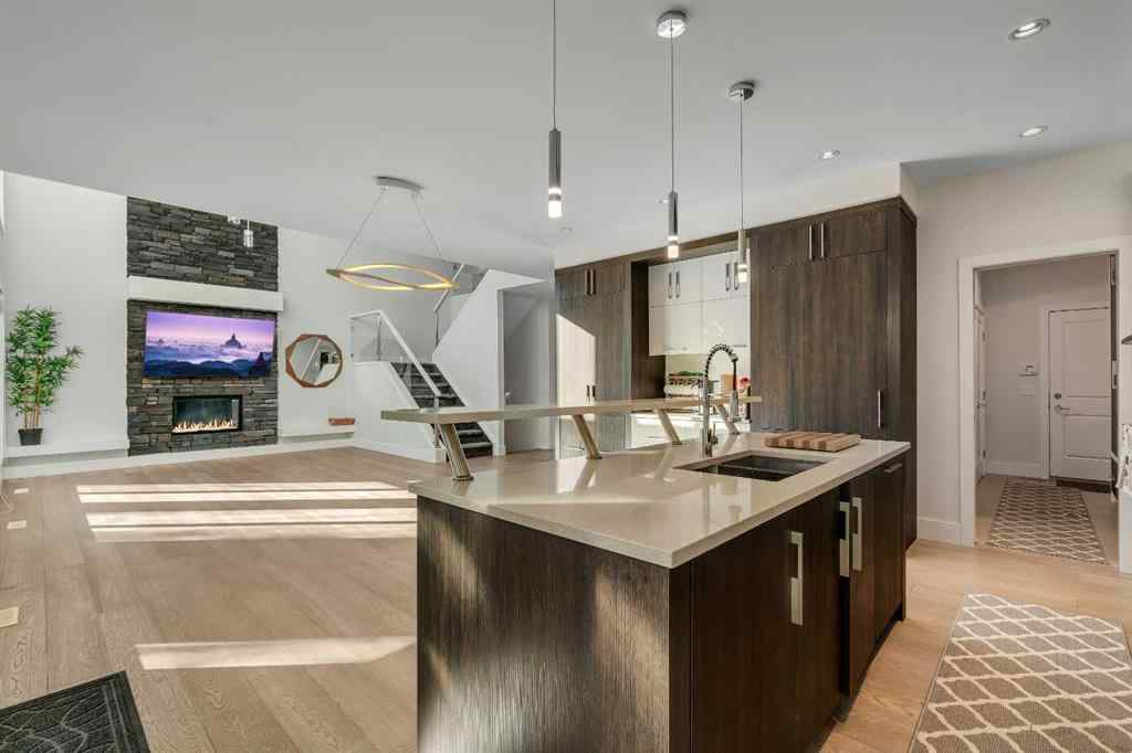 MLS® A2262618 - 86 West Point Mews SW in West Springs Calgary, Residential