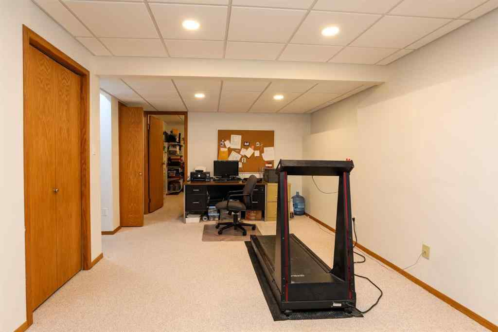 MLS® A2262621 - 112 Edgewood Boulevard W in Ridgewood Lethbridge, Residential