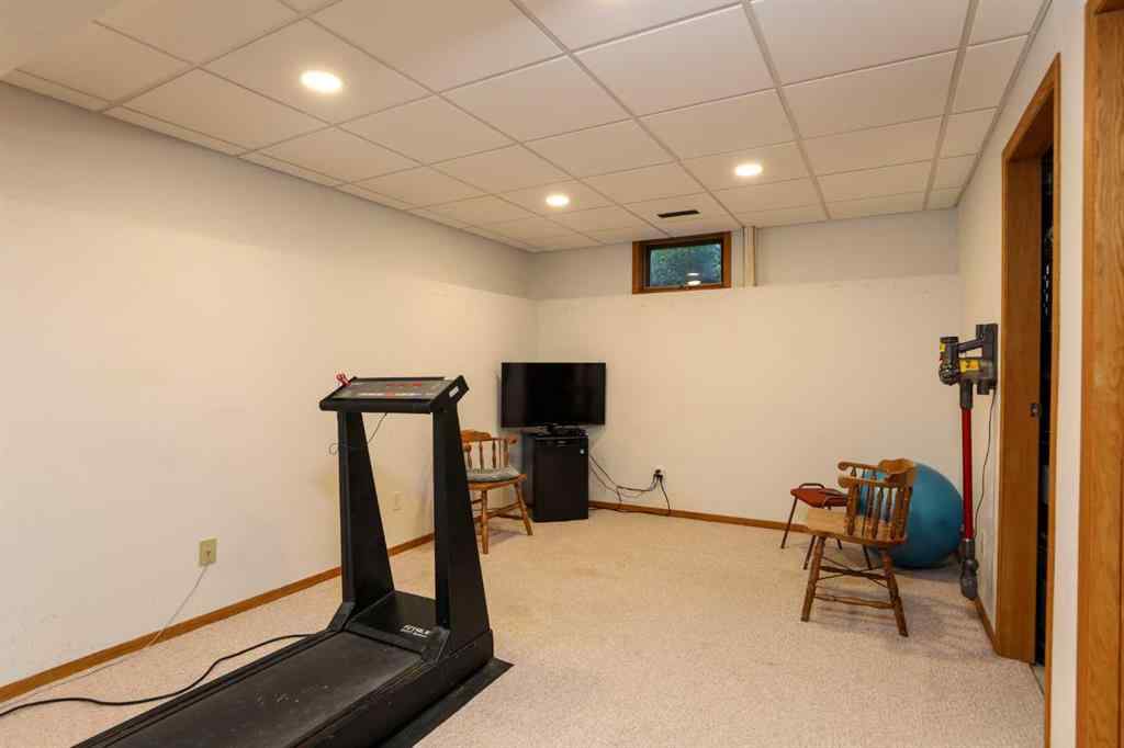 MLS® A2262621 - 112 Edgewood Boulevard W in Ridgewood Lethbridge, Residential