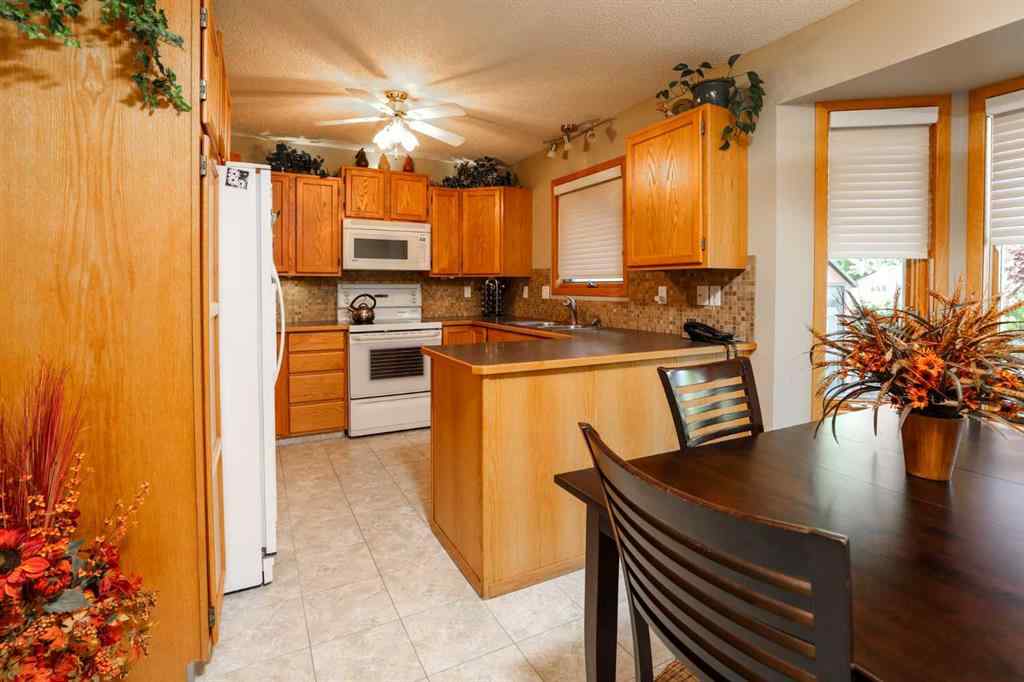 MLS® A2262621 - 112 Edgewood Boulevard W in Ridgewood Lethbridge, Residential