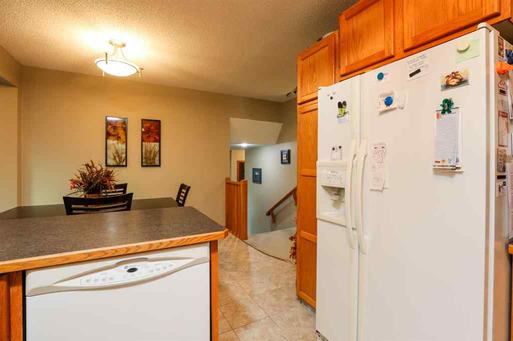 MLS® A2262621 - 112 Edgewood Boulevard W in Ridgewood Lethbridge, Residential