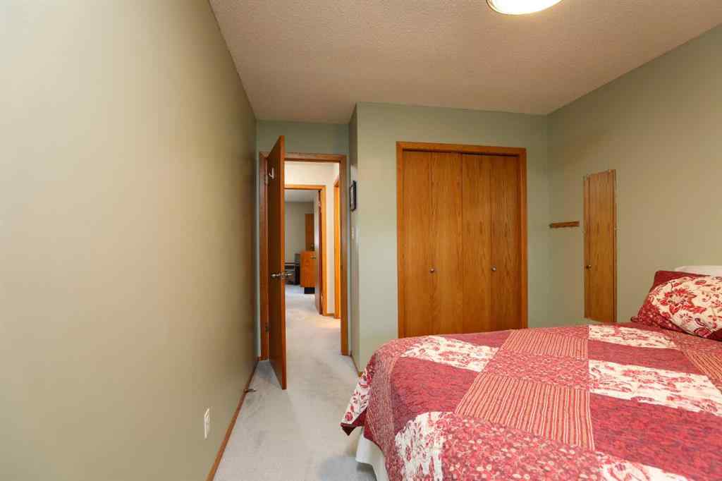 MLS® A2262621 - 112 Edgewood Boulevard W in Ridgewood Lethbridge, Residential