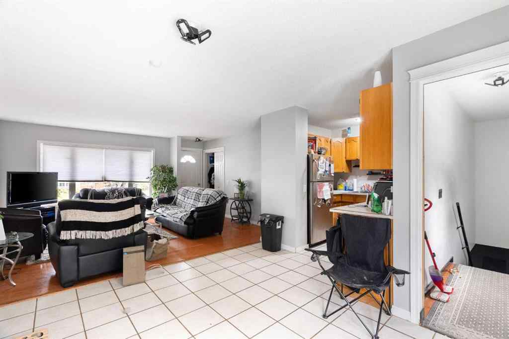 MLS® A2262626 - 136 Beaumont Crescent  in Beacon Hill Fort McMurray, Residential