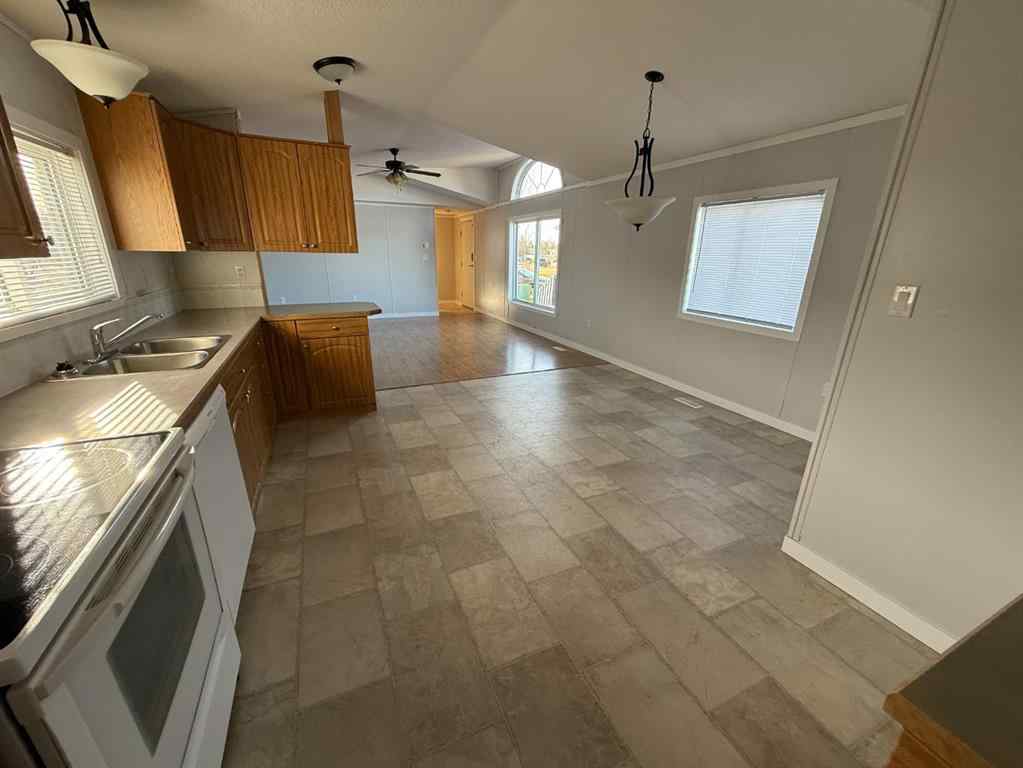 MLS® A2262634 - 62 Davio Place  in NONE Whitecourt, Mobile