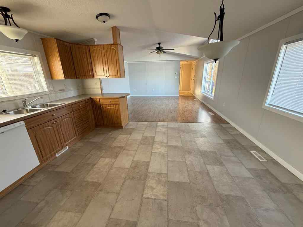 MLS® A2262634 - 62 Davio Place  in NONE Whitecourt, Mobile