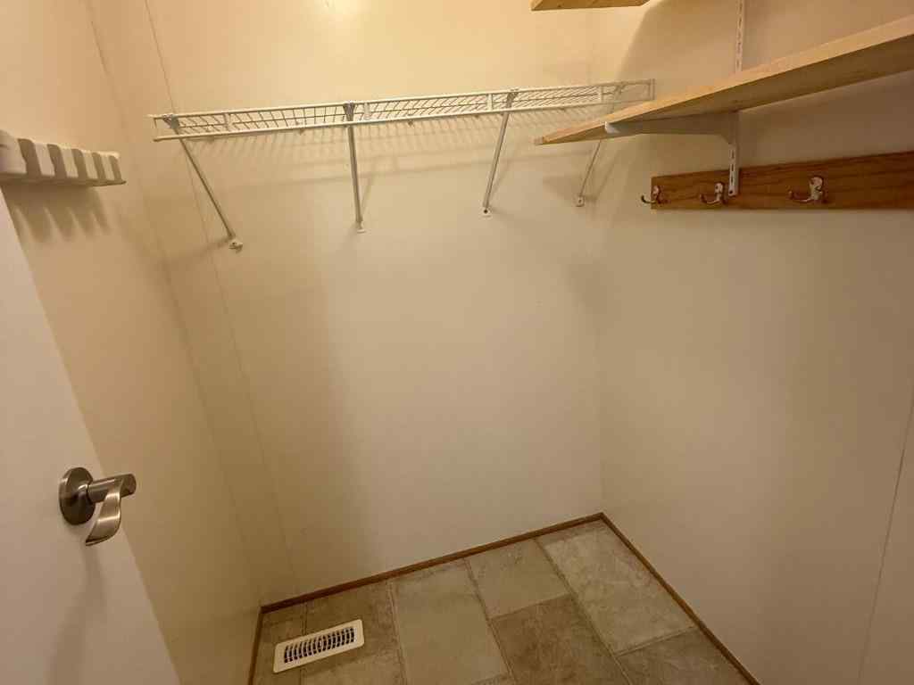 MLS® A2262634 - 62 Davio Place  in NONE Whitecourt, Mobile