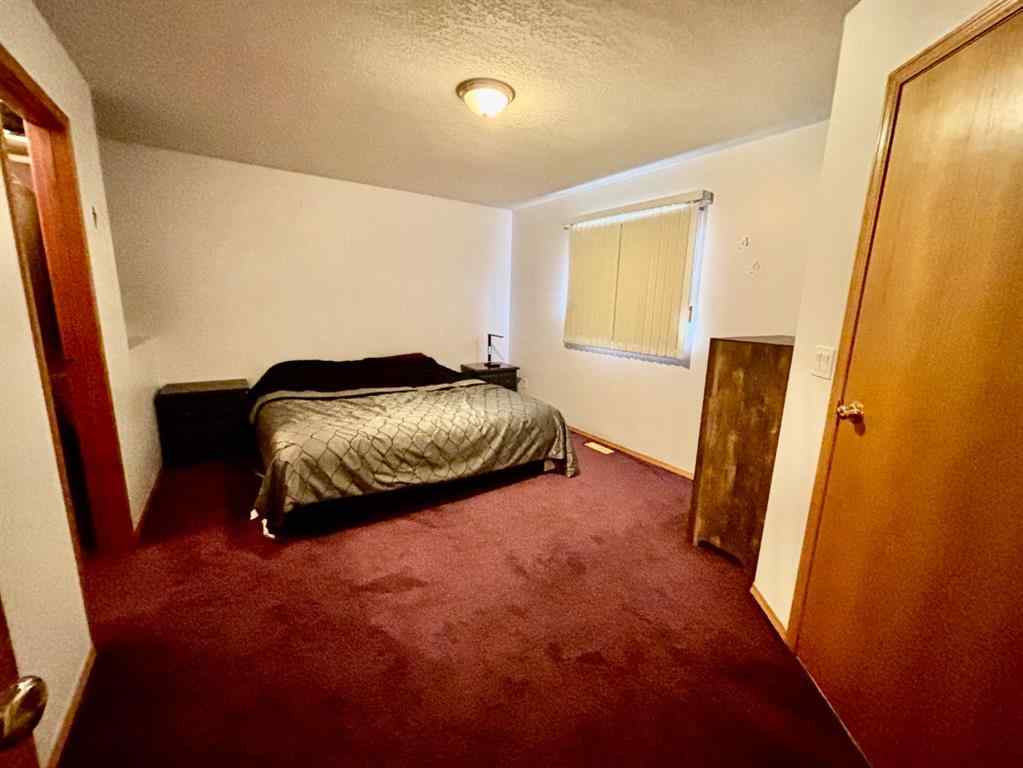 MLS&reg; # A2262636 - 107 Shillbeer Cove  in Hardisty Hinton, Residential Open Houses