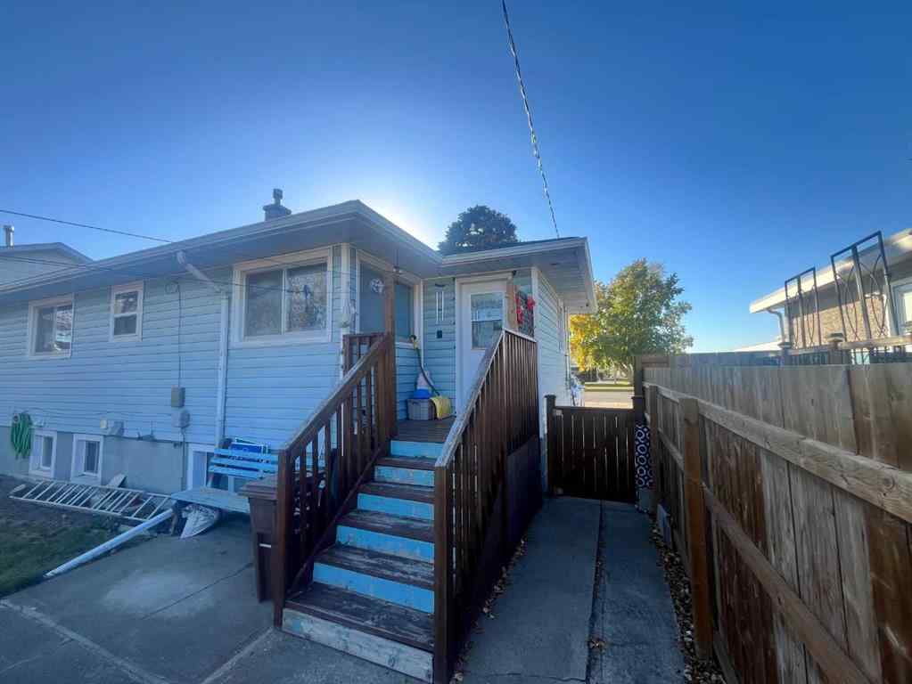 MLS® A2262642 - 5413 56 Street  in NONE Taber, Residential