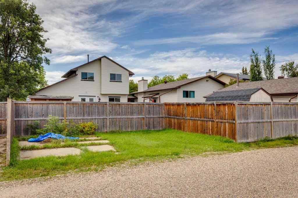 MLS® A2262649 - 228 Marquis Place  in Meadowbrook Airdrie, Residential