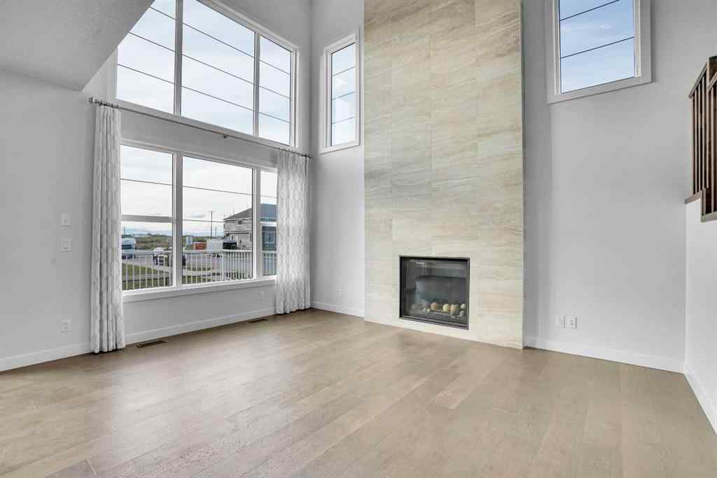 MLS® A2262653 - 379 Chelsea Passage  in Chelsea_CH Chestermere, Residential