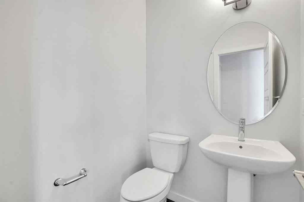 MLS® A2262653 - 379 Chelsea Passage  in Chelsea_CH Chestermere, Residential