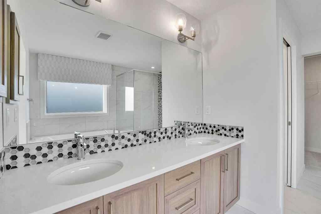 MLS® A2262653 - 379 Chelsea Passage  in Chelsea_CH Chestermere, Residential